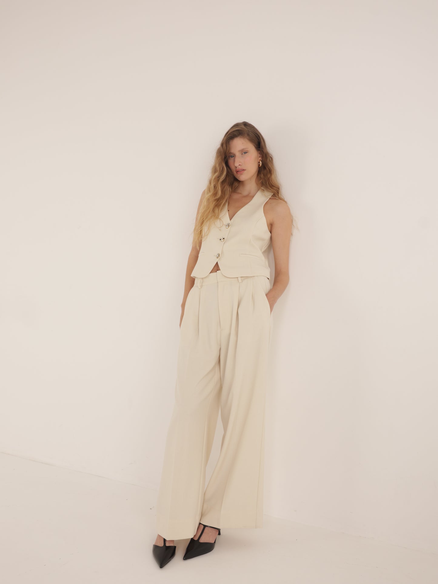 Tailor-made flare pants
