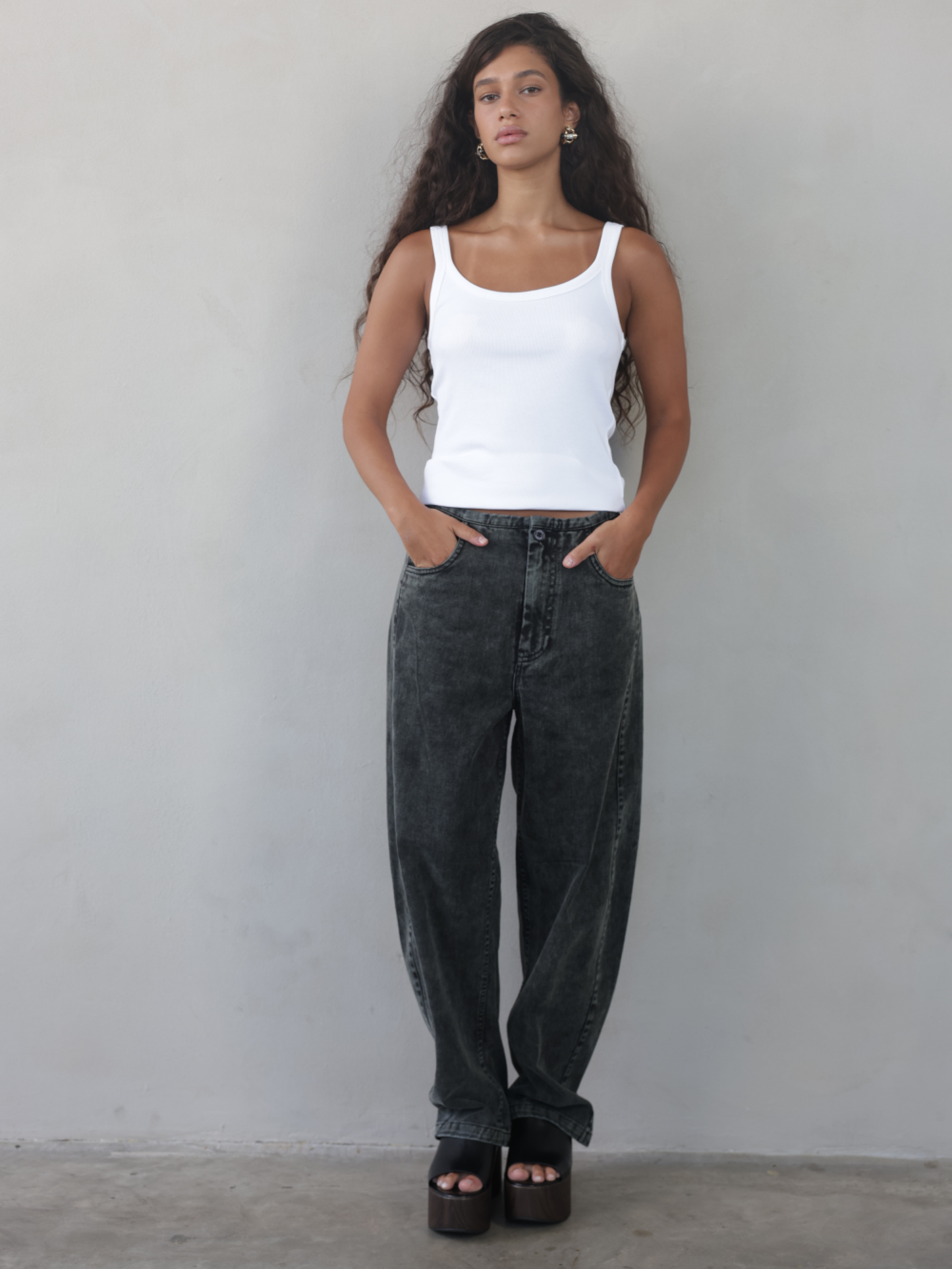Yara Barrel Pants
