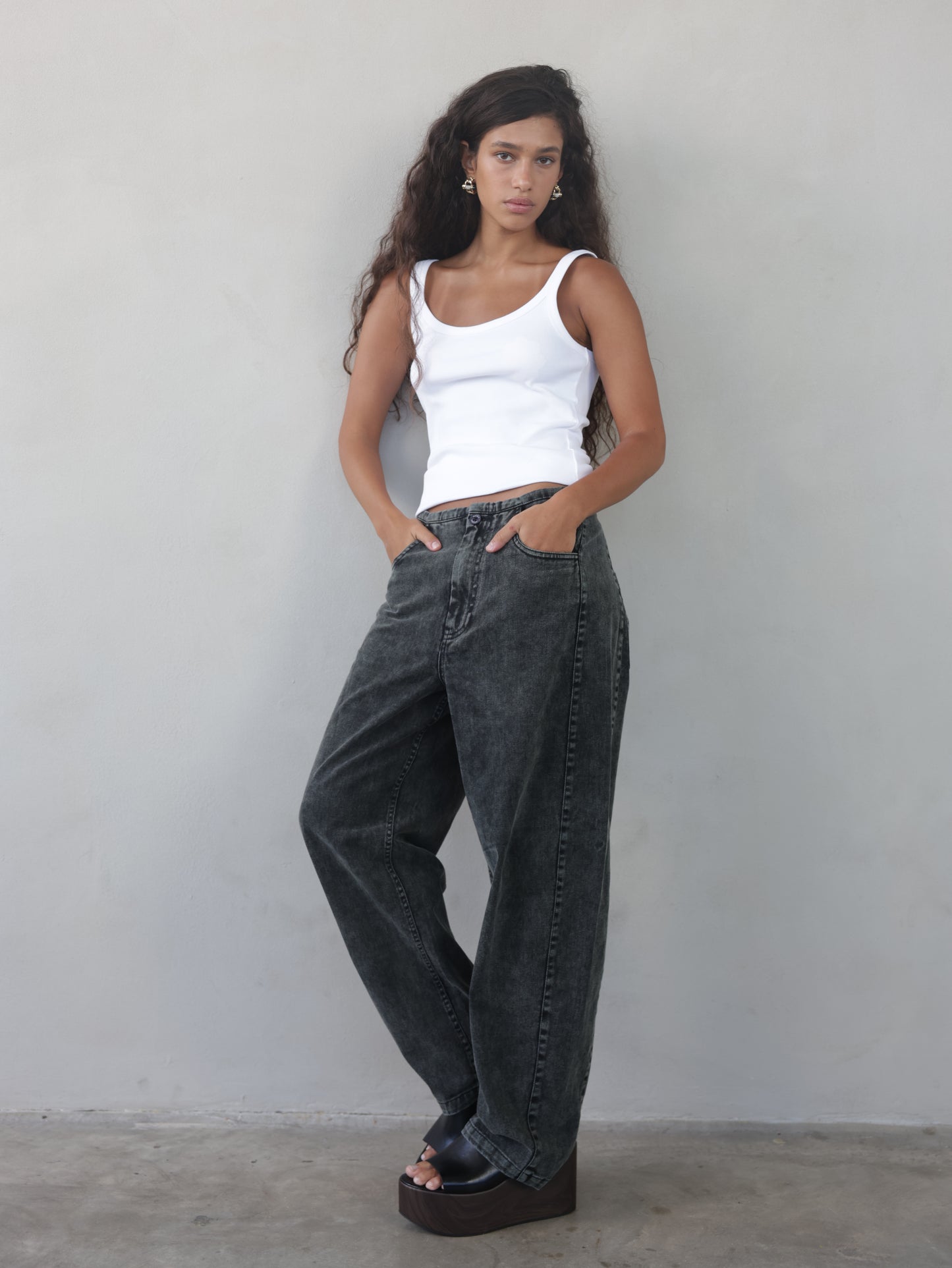 Yara Barrel Pants