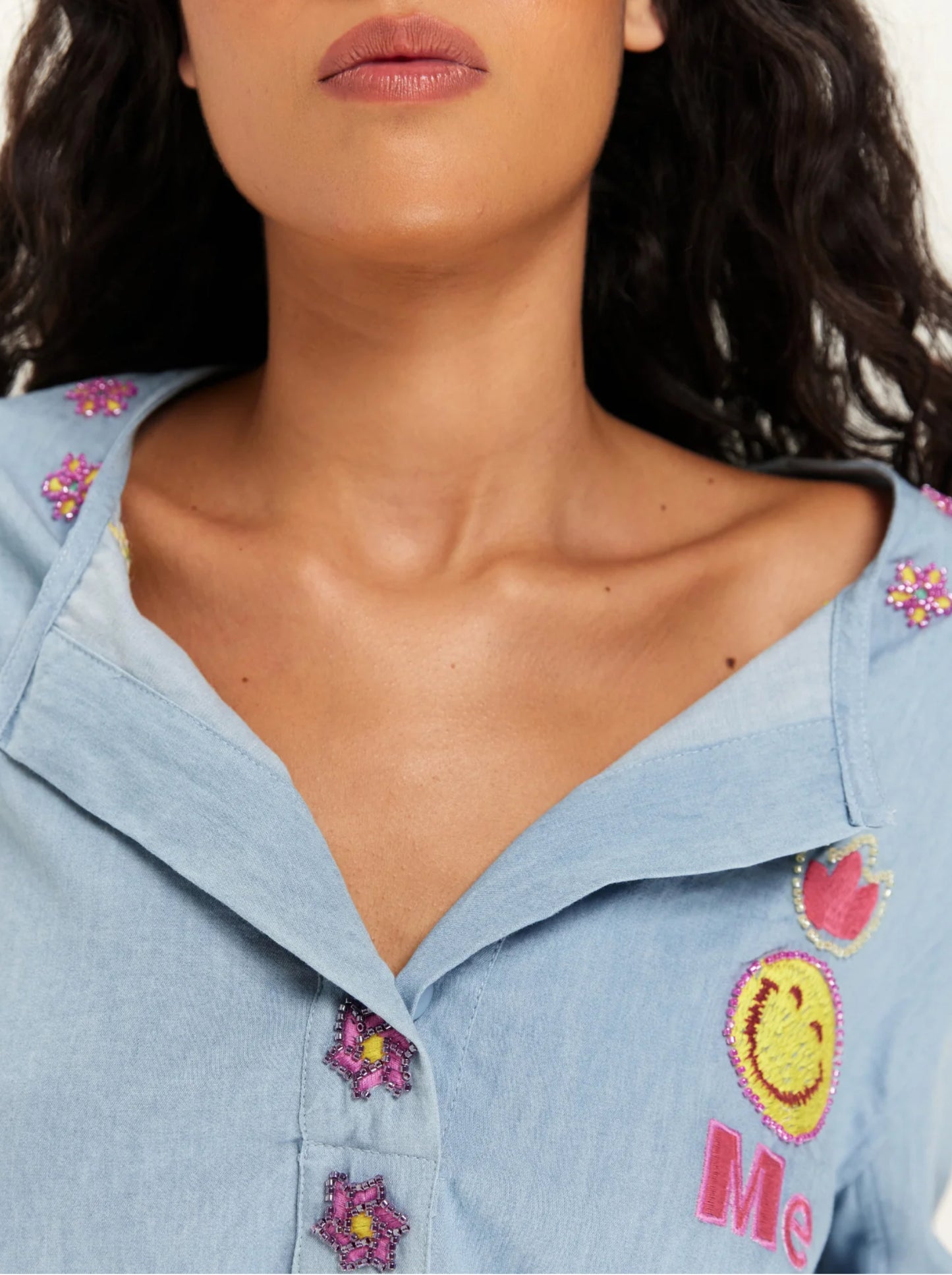 לילי חולצת ג'ינס רקומה