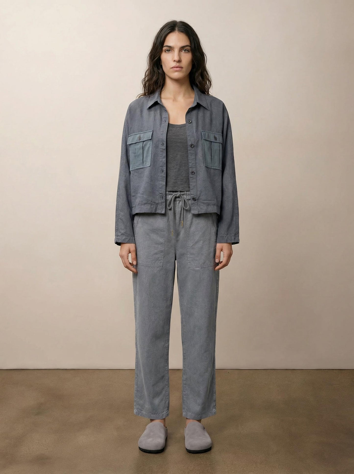 Utility shirt with pockets
