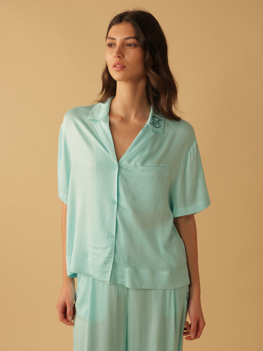 Short Sleeve Cropped Button Shirt