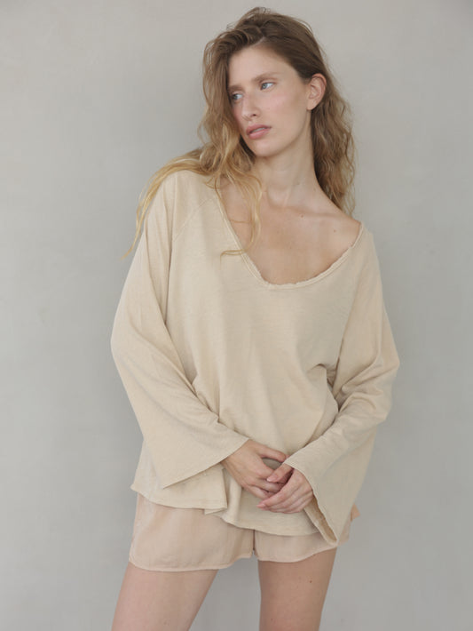 Bell sleeve V-neck Top