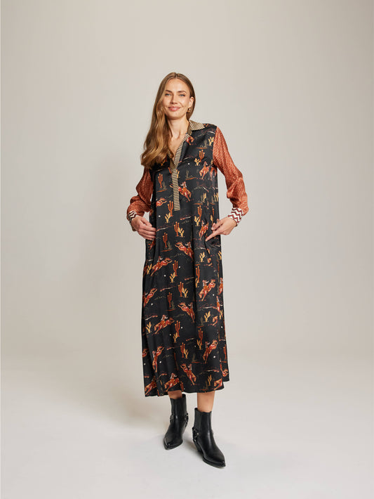 Kennedy Placket Maxi Dres