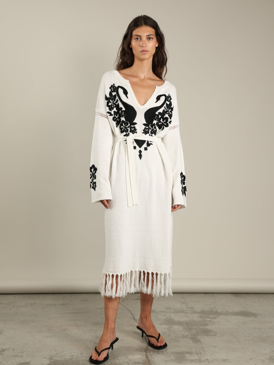 Embroidery Knit Dress
