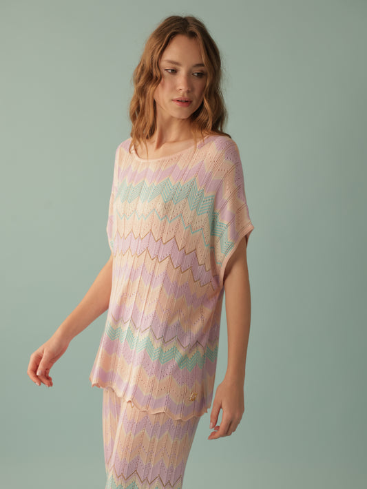 חולצת זיגזג