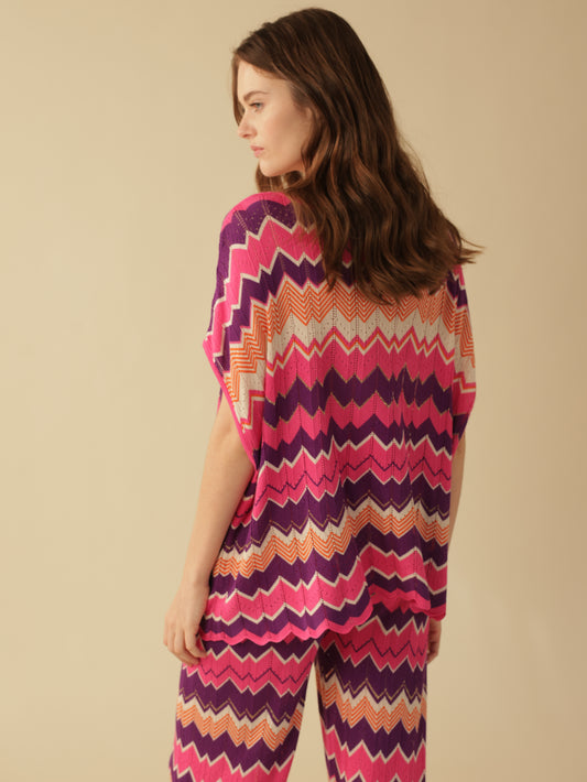 חולצת זיגזג