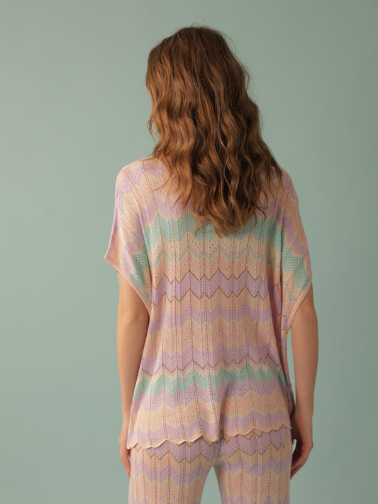 חולצת זיגזג