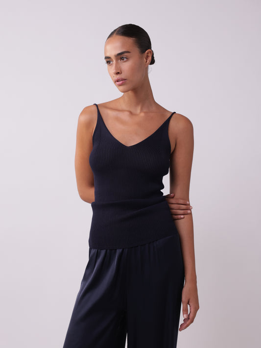 גופייה סרוגה