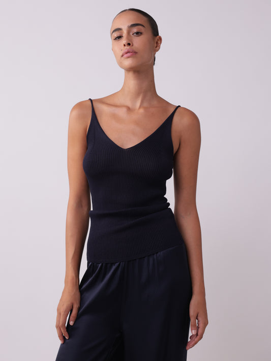 גופייה סרוגה