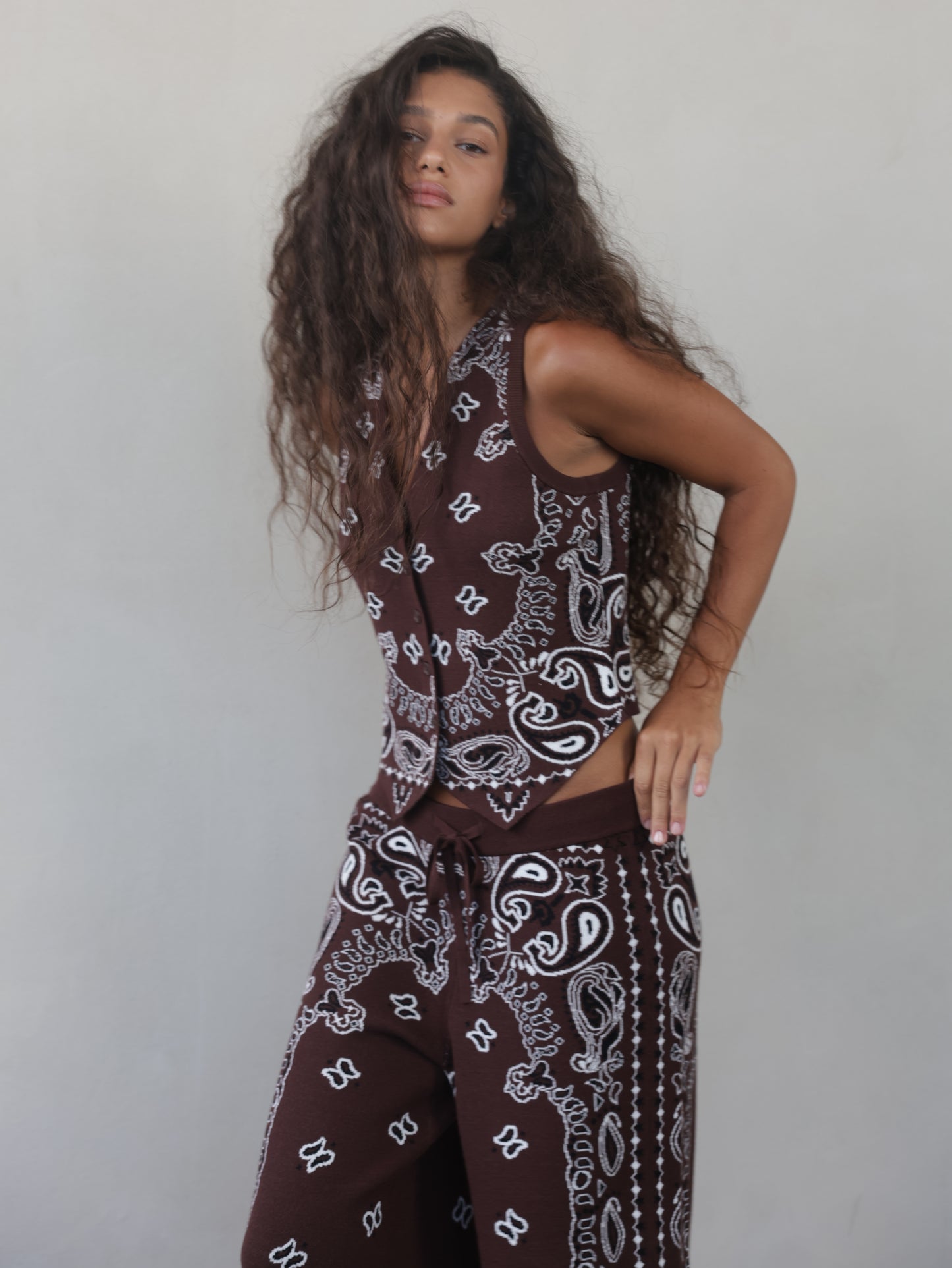 Bandana knit vest