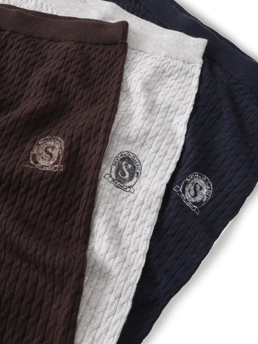 מכנס סריג צמות