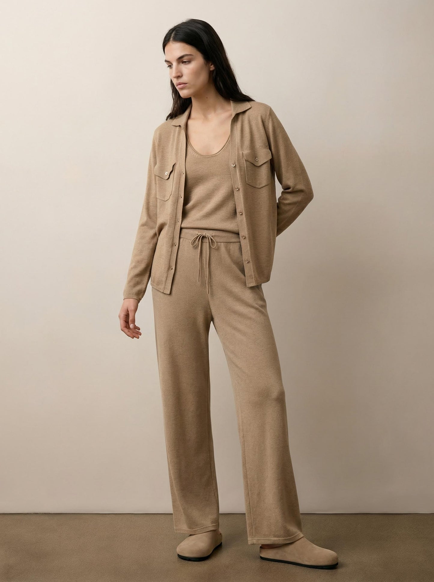 חולצה מודאל מכופתרת