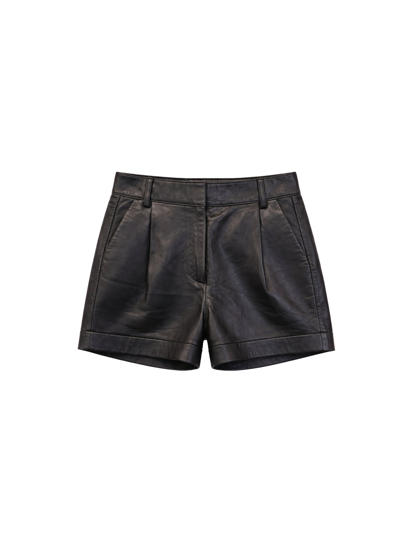 Short leather pants