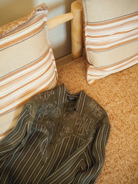 Embroidered Button-up Shirt