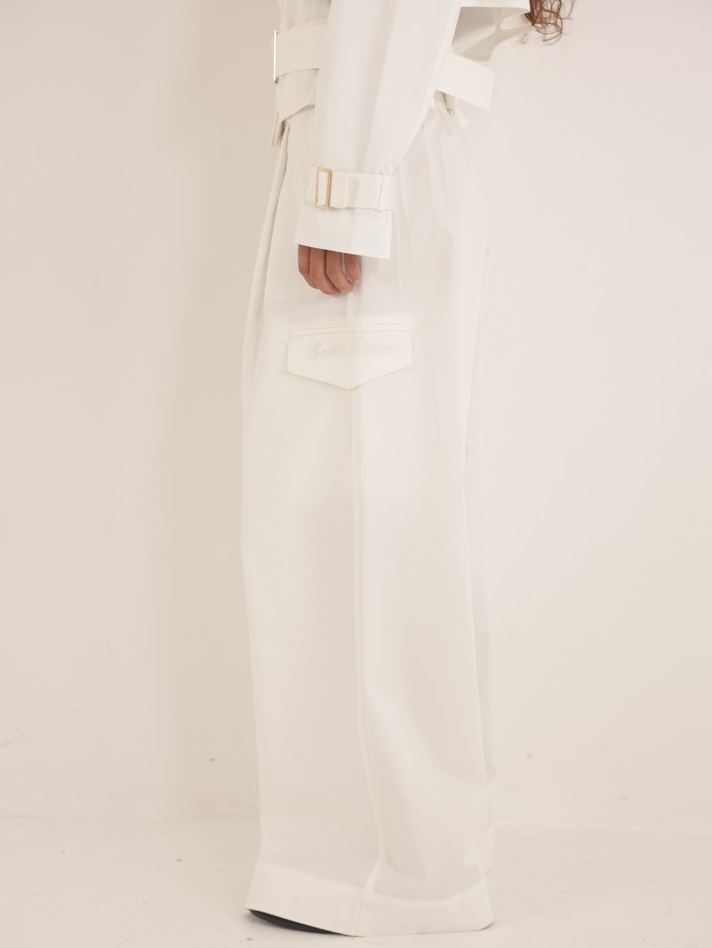 Wide leg cargo pants