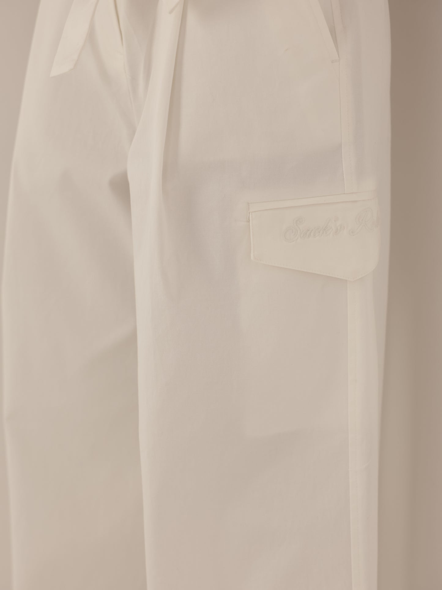 Wide leg cargo pants