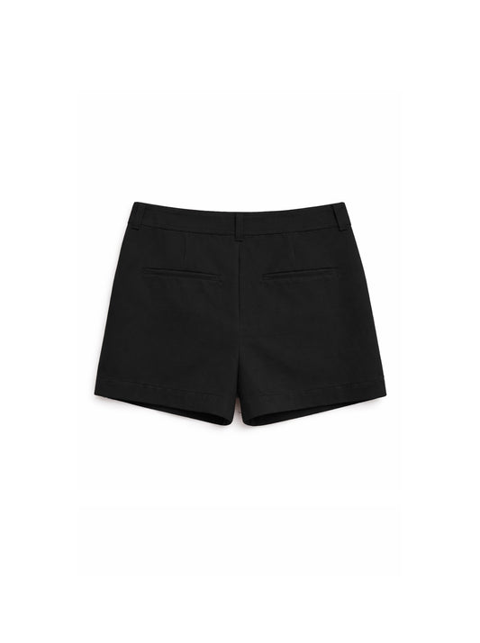 Tailored chino shorts