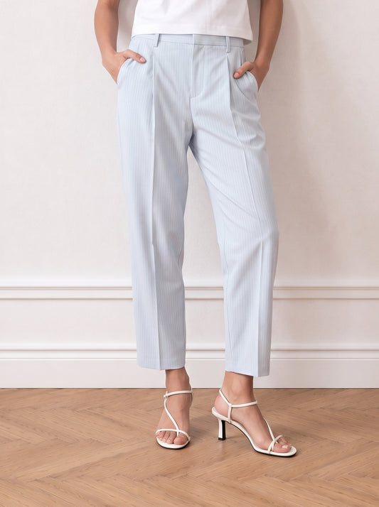 Tailored trousers with pockets