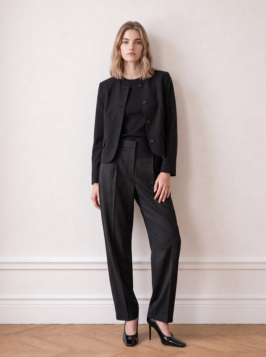 Tailored trousers with pockets