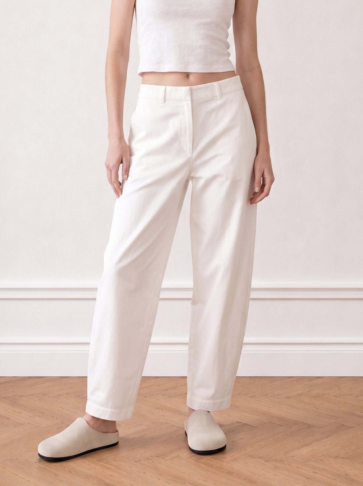 Tailored barrel-leg trousers
