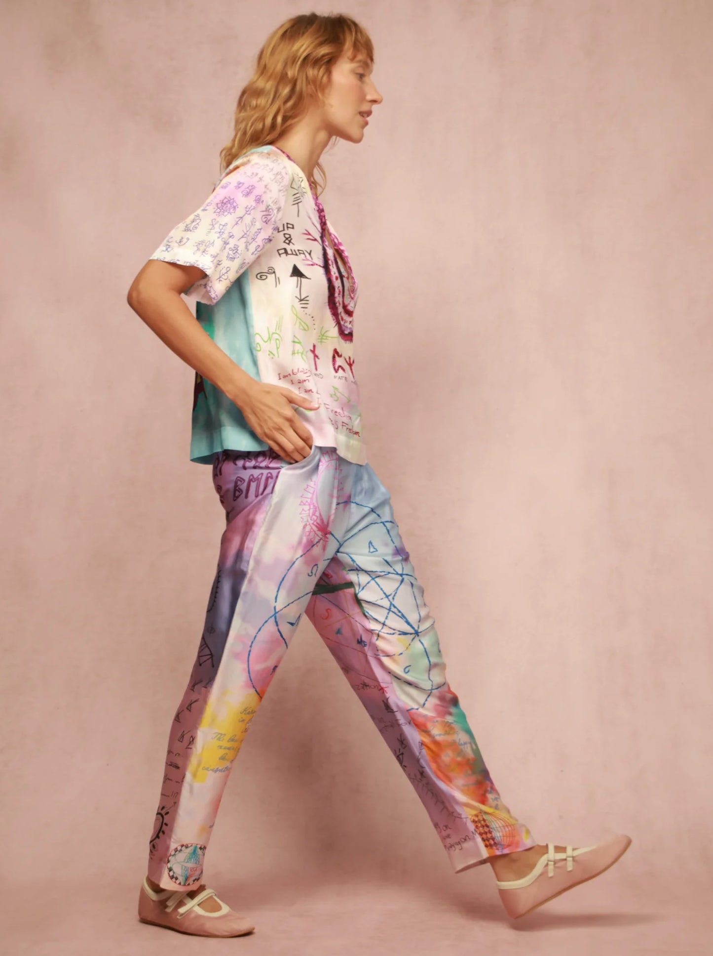 לידיה מכנסיים 