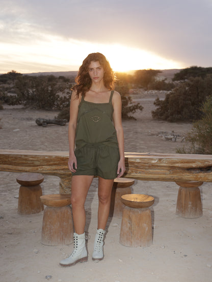 Tie-up shorts