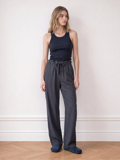 Tencel trousers with an elastic waistband
