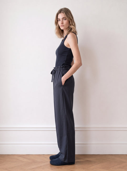 Tencel trousers with an elastic waistband