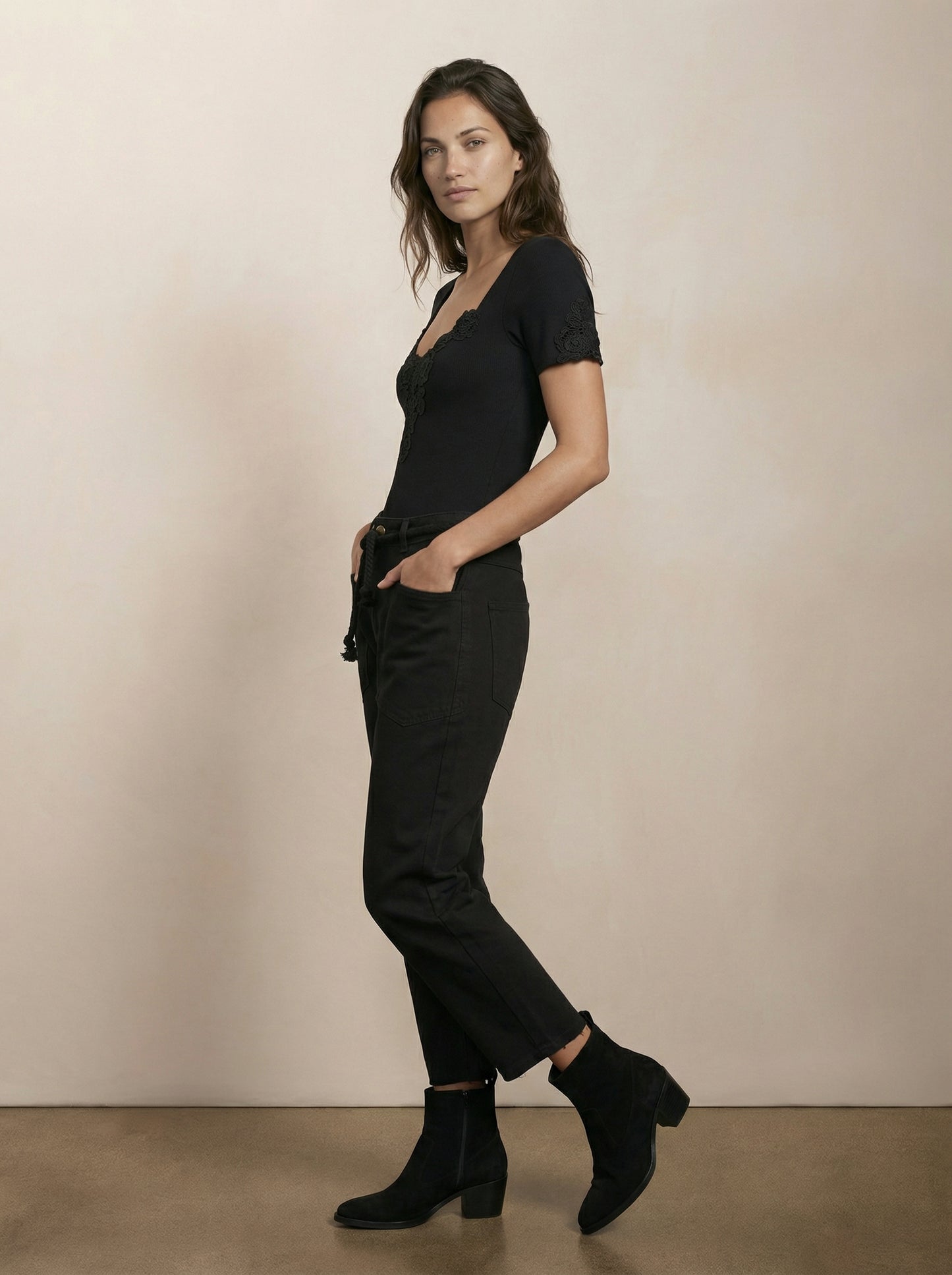 מכנס בארל עם חגורת שרוך