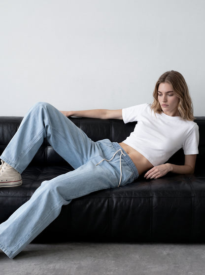 מכנס עם רקמה