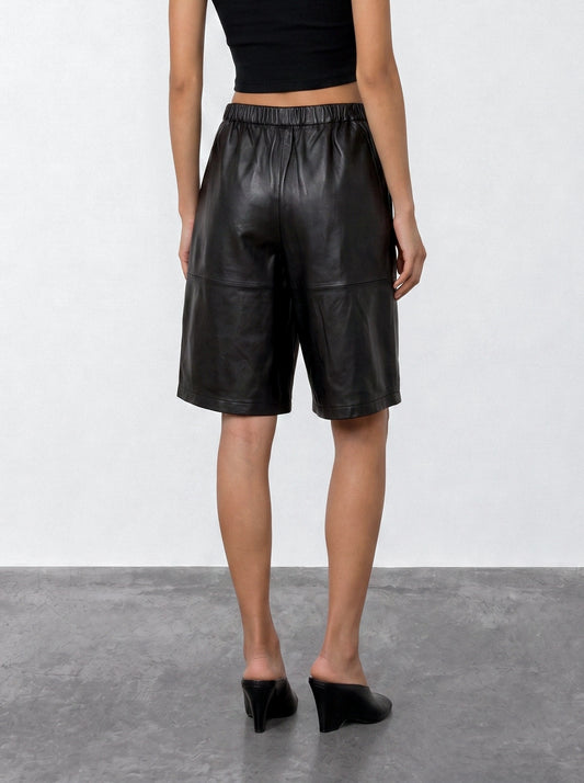 Leather Bermuda shorts