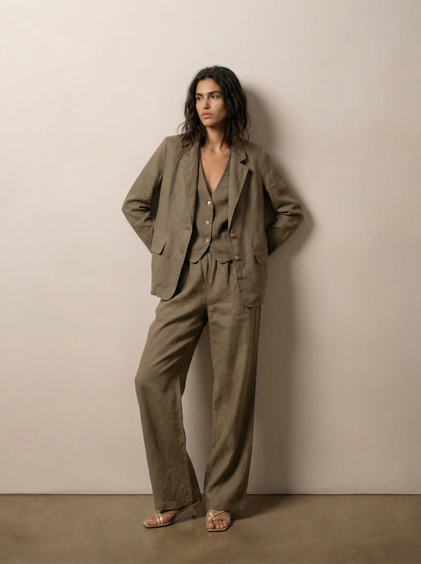 Tailored linen vest