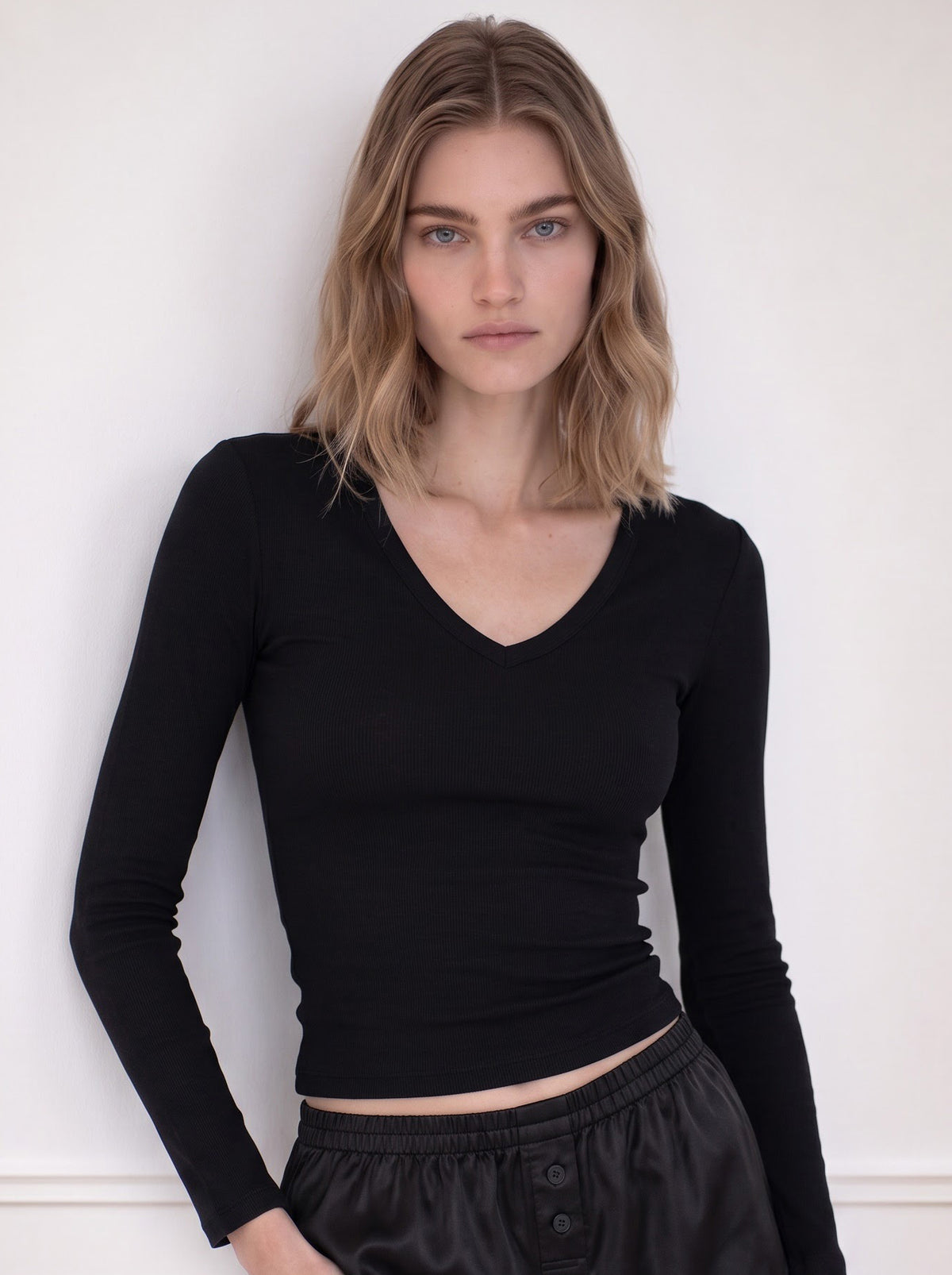 Long sleeve V-neck top