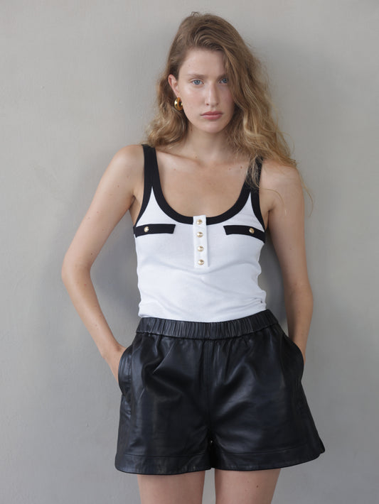 Short Leather Pants