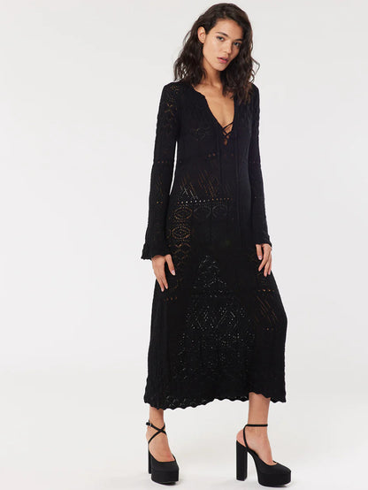 Giselle Scallop Knitted Dress