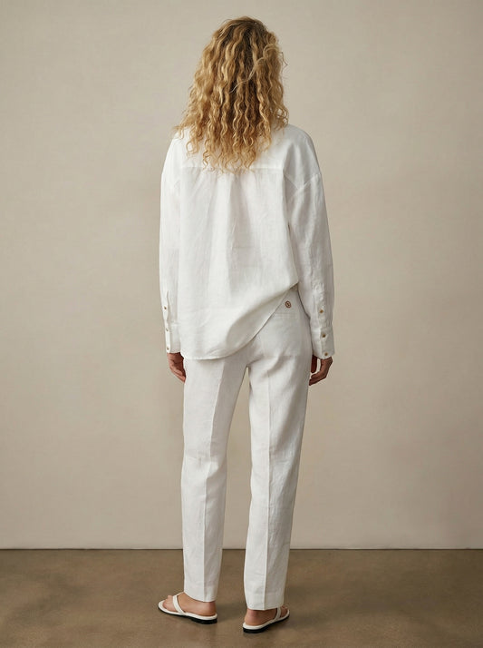 חולצת פשתן מכופתרת קלאסית