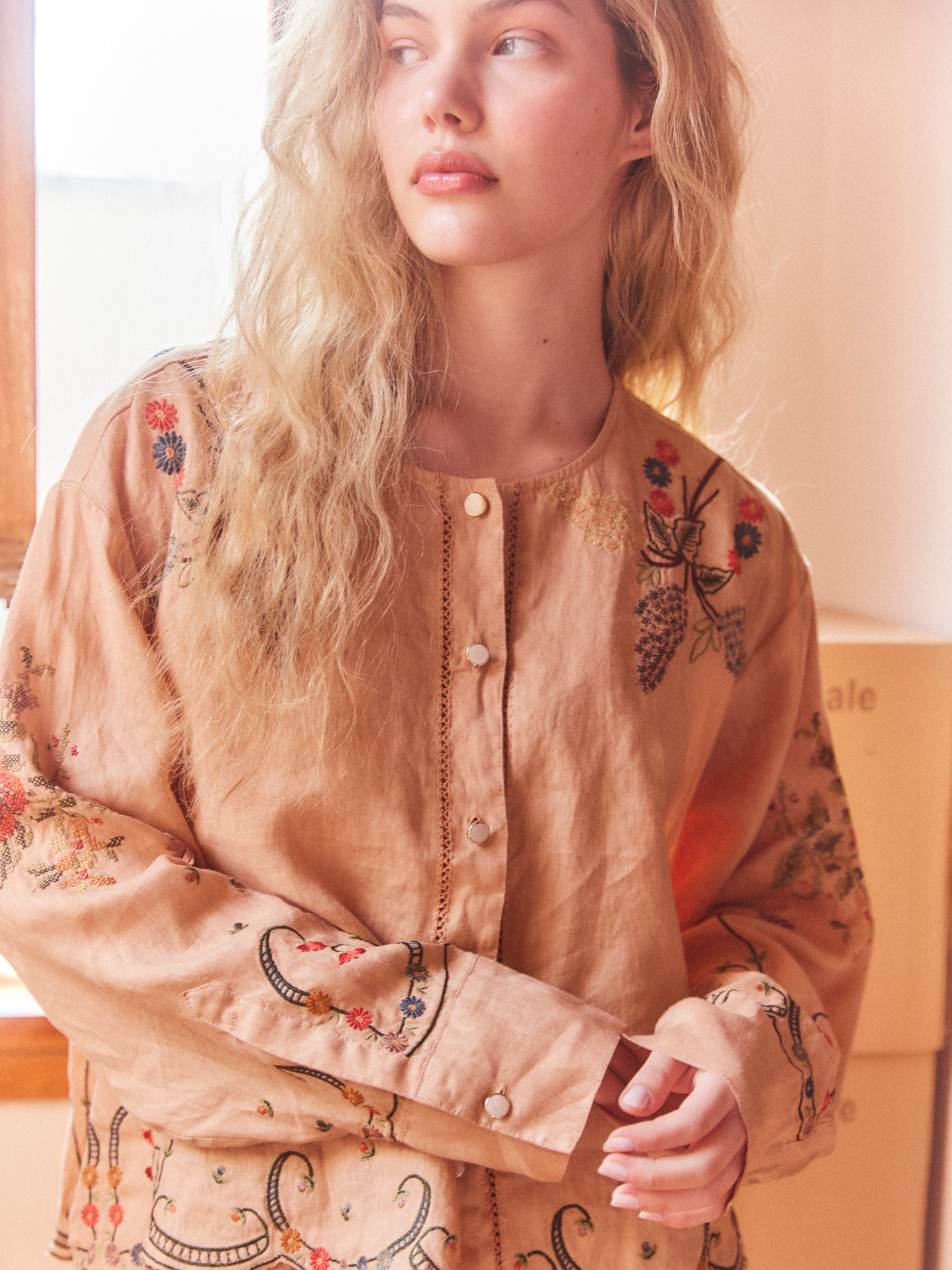 Embroidered linen shirt
