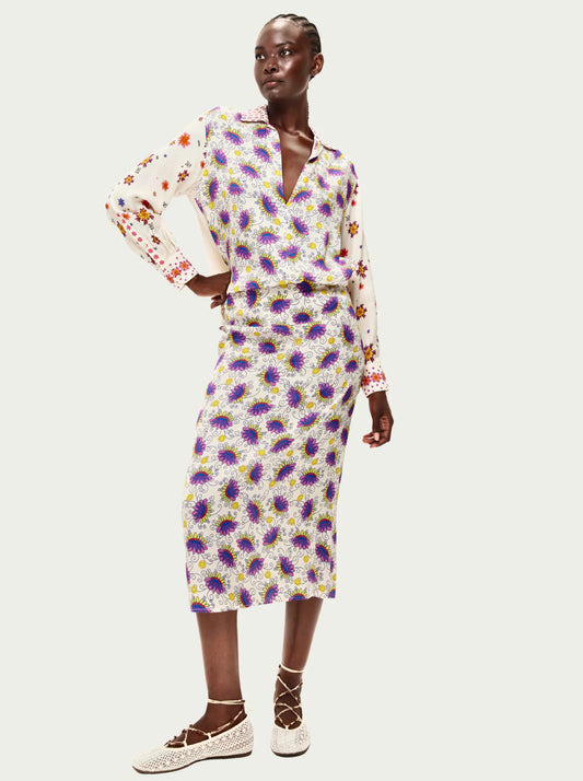 טורי חולצה מודפסת