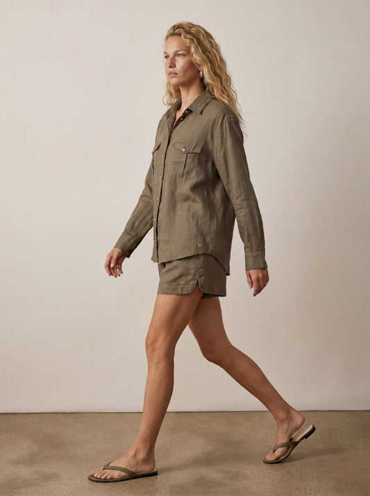Utility linen shirt with pockets