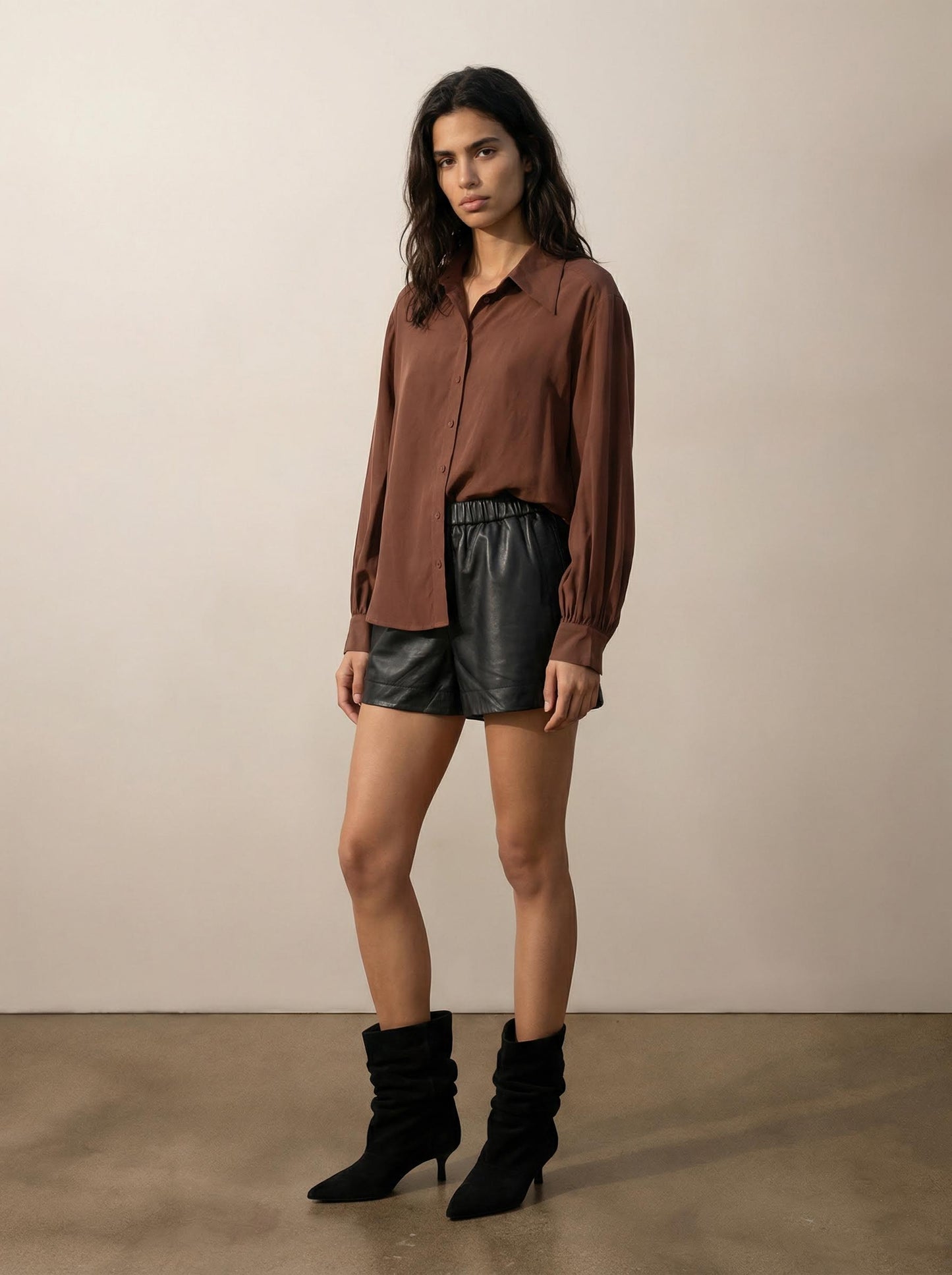 חולצת משי מכופתרת