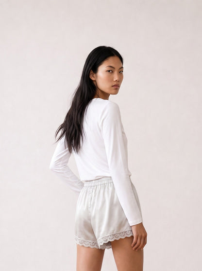 Long sleeve V-neck top