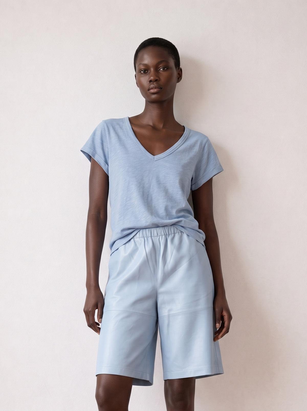 Slub cotton V-neck shirt