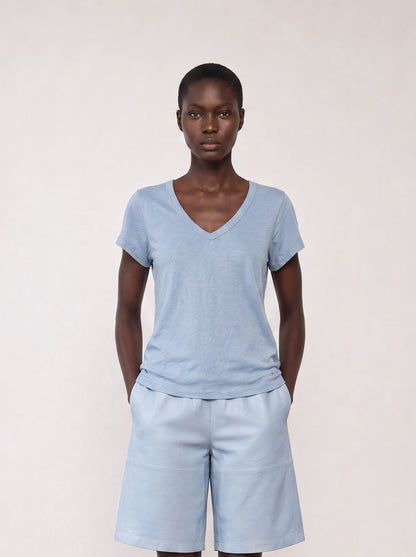 Slub cotton V-neck shirt