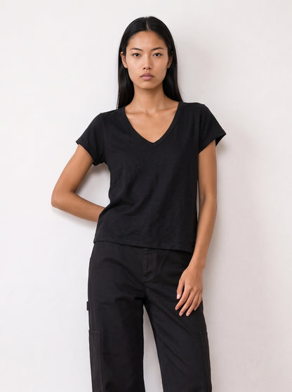 Slub cotton V-neck shirt