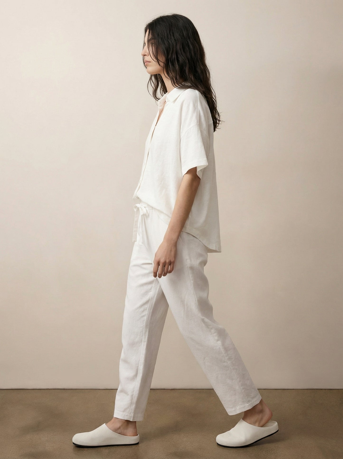 חולצת טי מכופתרת