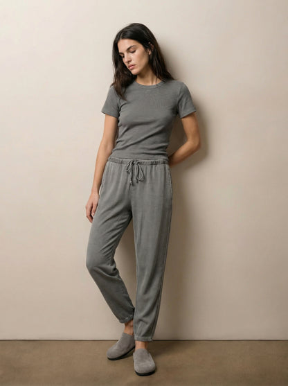 חולצת טי סלאב ניקי