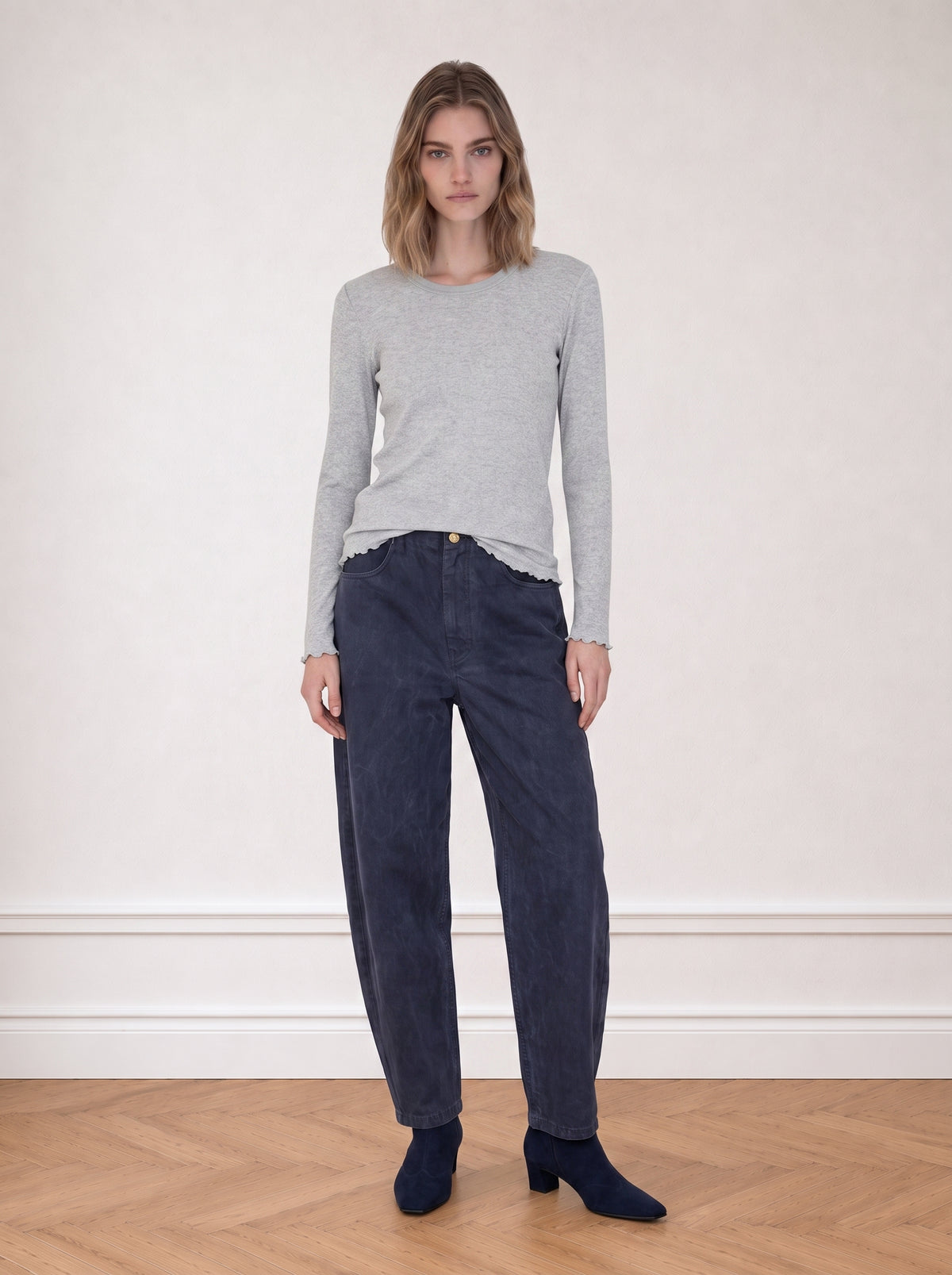 Long-sleeve top with tulle trim