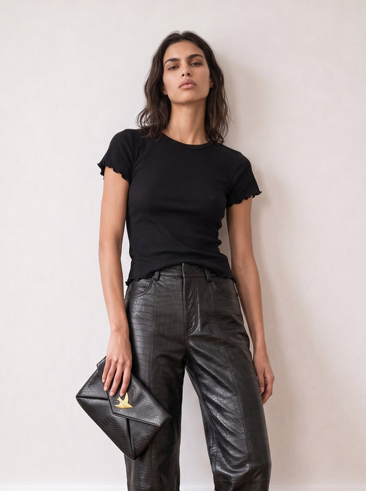 Short-sleeved T-shirt with embellishment