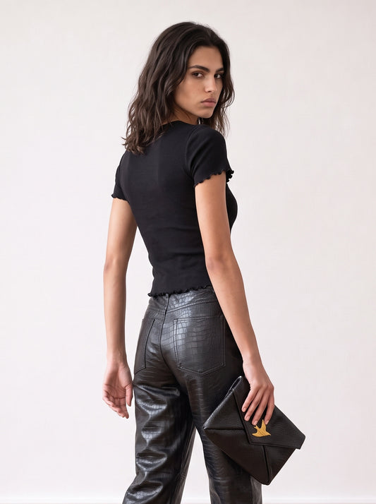 Short-sleeved T-shirt with embellishment